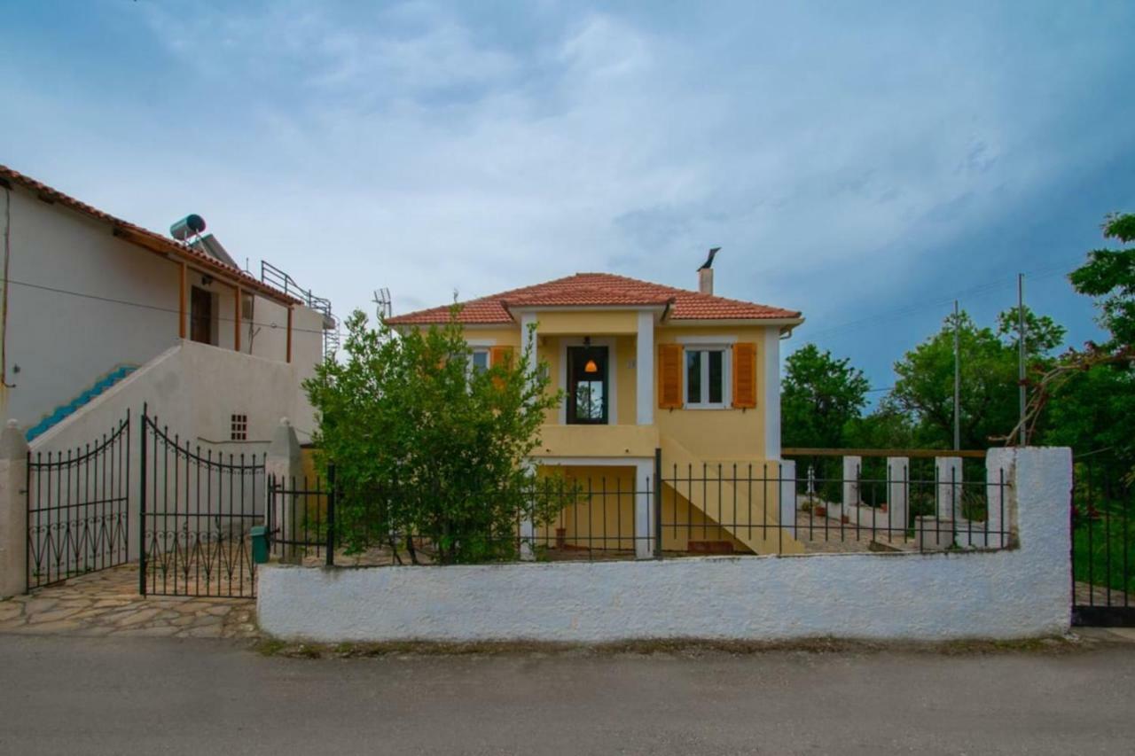 Traditional Village House Meson Yerakarion Экстерьер фото