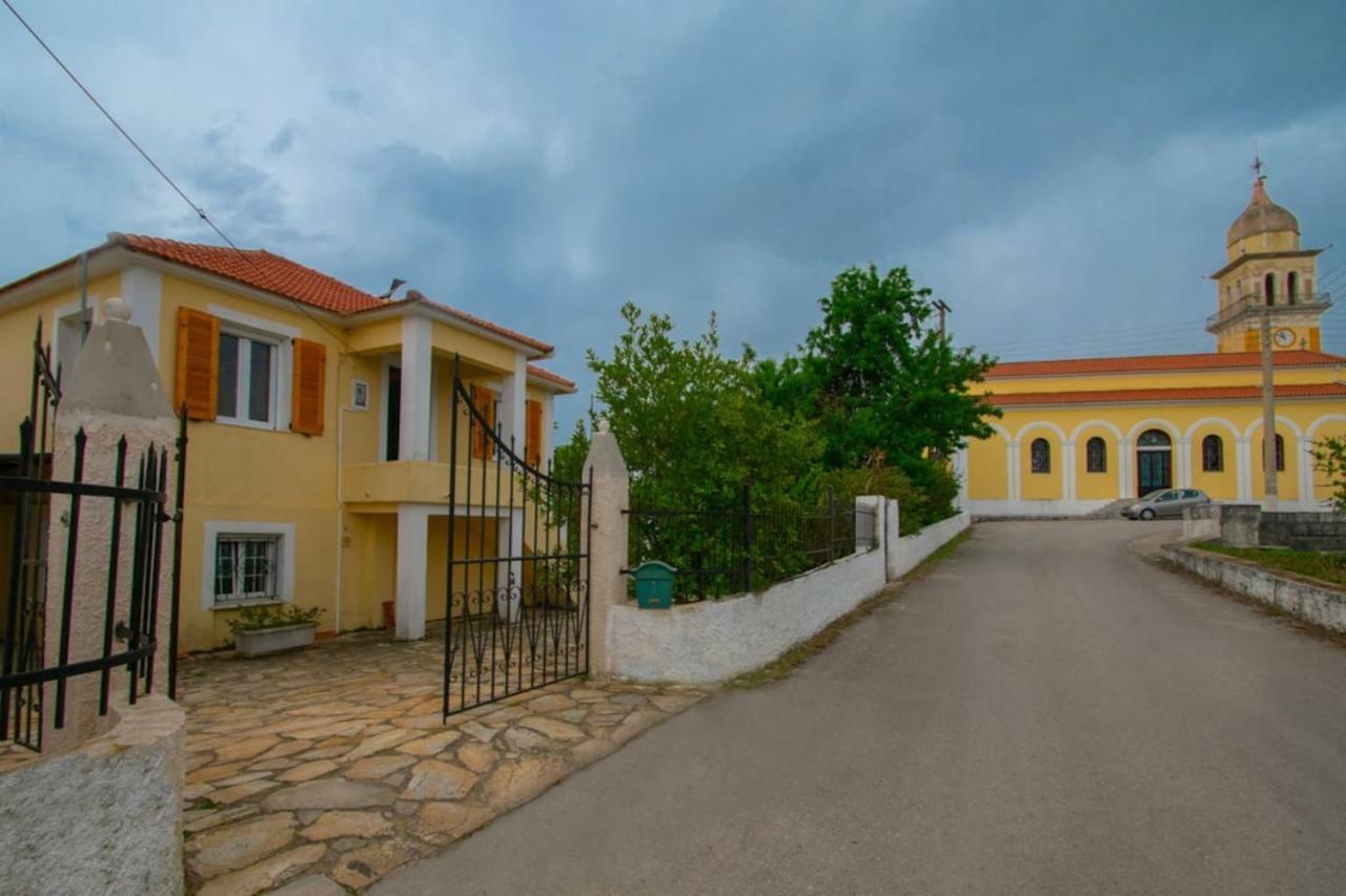 Traditional Village House Meson Yerakarion Экстерьер фото