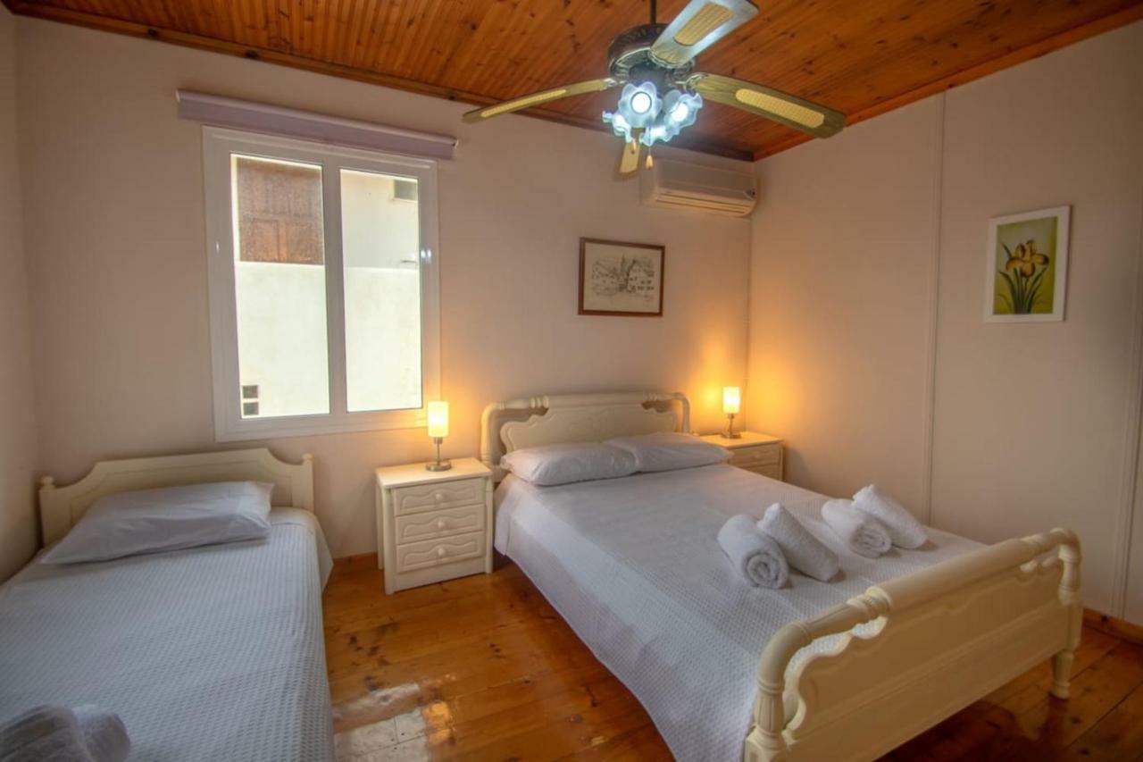 Traditional Village House Meson Yerakarion Экстерьер фото